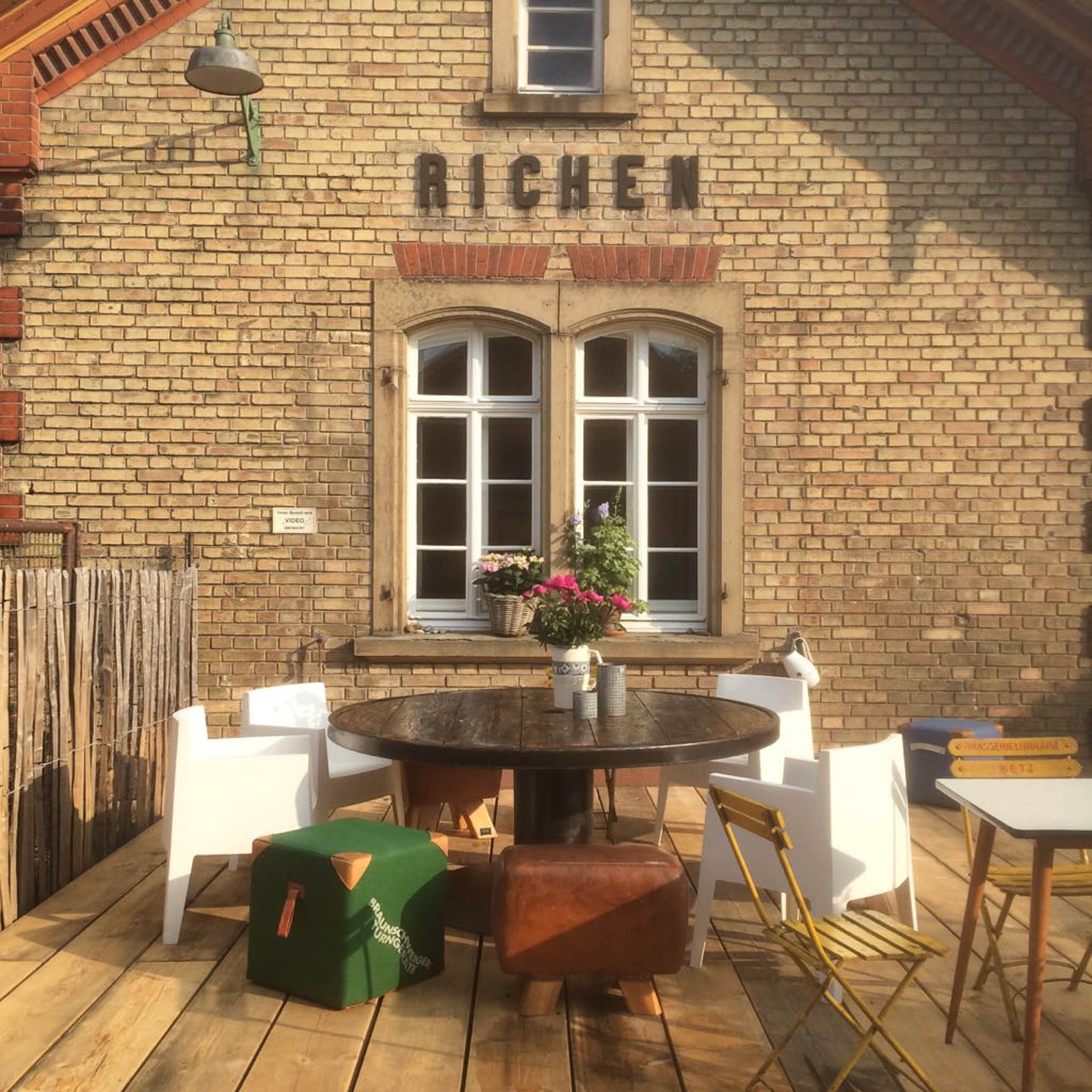 placeholder image-sq